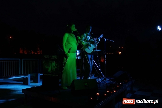 Zdjęcie w galerii na portalu naszraciborz.pl: BOSSA NOVA wieczorową porą na przystani  wiadomości z regionu