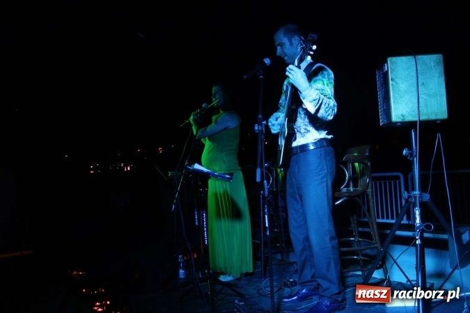 Zdjęcie w galerii na portalu naszraciborz.pl: BOSSA NOVA wieczorową porą na przystani  wiadomości z regionu