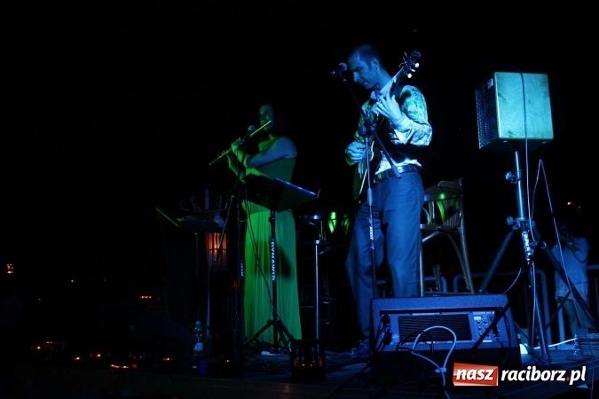 Zdjęcie w galerii na portalu naszraciborz.pl: BOSSA NOVA wieczorową porą na przystani  wiadomości z regionu