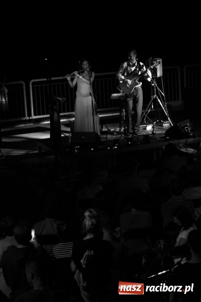 Zdjęcie w galerii na portalu naszraciborz.pl: BOSSA NOVA wieczorową porą na przystani  wiadomości z regionu