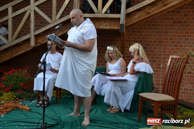 Zdjęcie w galerii na portalu naszraciborz.pl: Narodowe Czytanie 2016 na Zamku Piastowskim za nami wiadomości z regionu