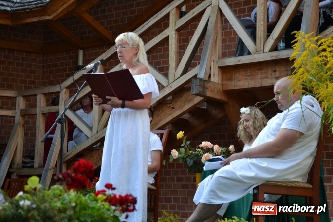 Zdjęcie w galerii na portalu naszraciborz.pl: Narodowe Czytanie 2016 na Zamku Piastowskim za nami wiadomości z regionu