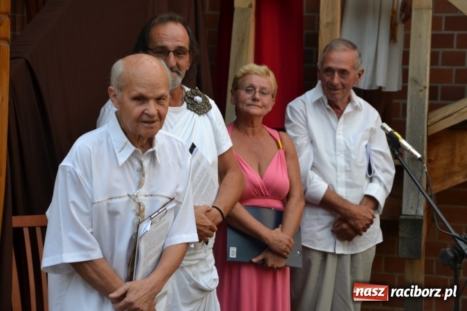 Zdjęcie w galerii na portalu naszraciborz.pl: Narodowe Czytanie 2016 na Zamku Piastowskim za nami wiadomości z regionu