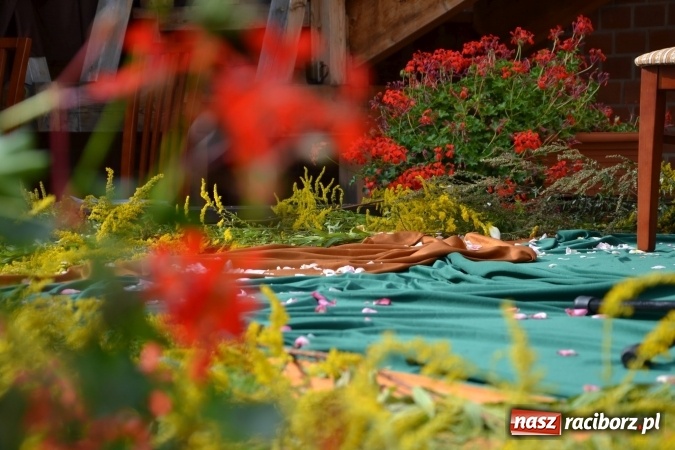 Zdjęcie w galerii na portalu naszraciborz.pl: Narodowe Czytanie 2016 na Zamku Piastowskim za nami wiadomości z regionu