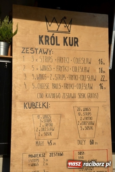 Zdjęcie w galerii na portalu naszraciborz.pl: Około siedem tysięcy osób stołowało się w sobotę na zamku wiadomości z regionu