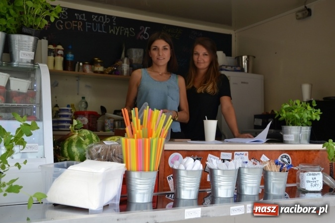 Zdjęcie w galerii na portalu naszraciborz.pl: Około siedem tysięcy osób stołowało się w sobotę na zamku wiadomości z regionu