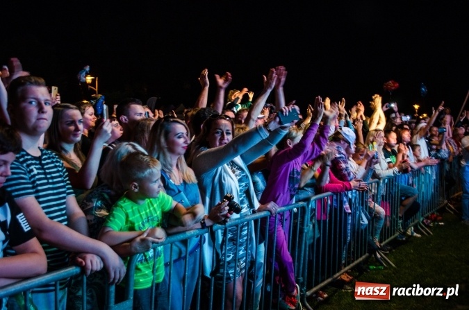 Zdjęcie w galerii na portalu naszraciborz.pl: DODA na finał Dnia Energetyka w AquaBraxie  wiadomości z regionu