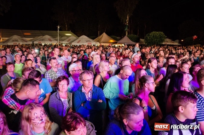 Zdjęcie w galerii na portalu naszraciborz.pl: DODA na finał Dnia Energetyka w AquaBraxie  wiadomości z regionu