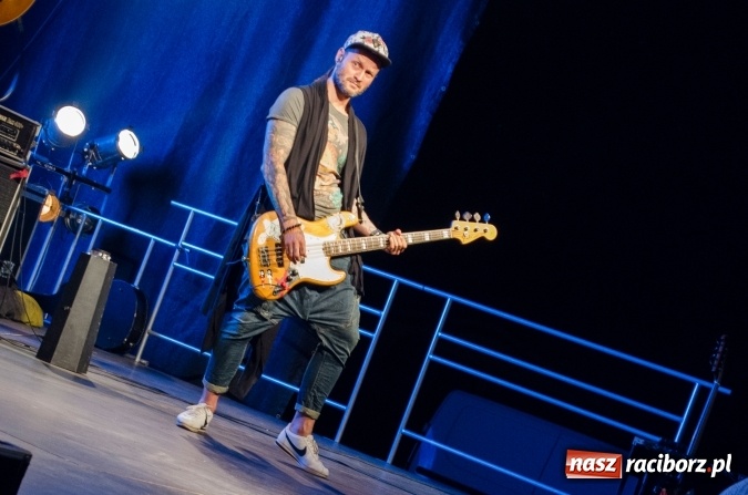 Zdjęcie w galerii na portalu naszraciborz.pl: DODA na finał Dnia Energetyka w AquaBraxie  wiadomości z regionu