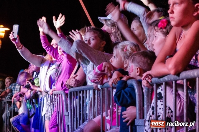 Zdjęcie w galerii na portalu naszraciborz.pl: DODA na finał Dnia Energetyka w AquaBraxie  wiadomości z regionu