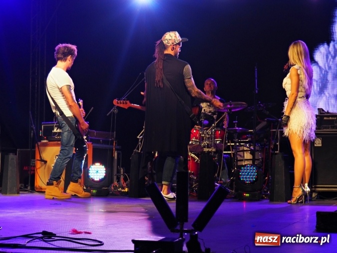 Zdjęcie w galerii na portalu naszraciborz.pl: DODA na finał Dnia Energetyka w AquaBraxie  wiadomości z regionu