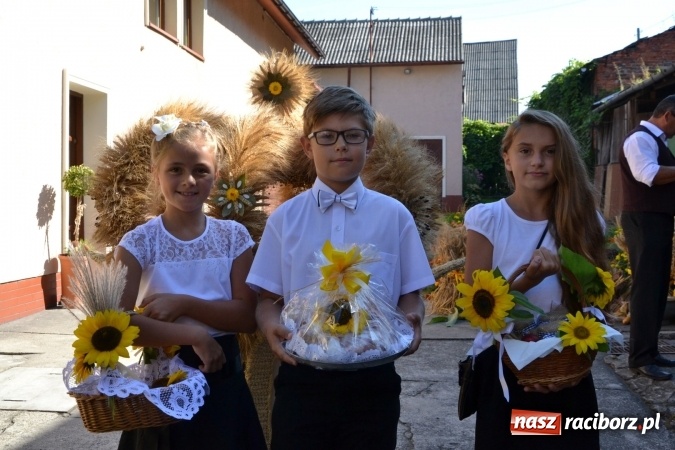 Zdjęcie w galerii na portalu naszraciborz.pl: Dożynki 2016. Parafia Tworków dziękuje dziś za plony wiadomości z regionu