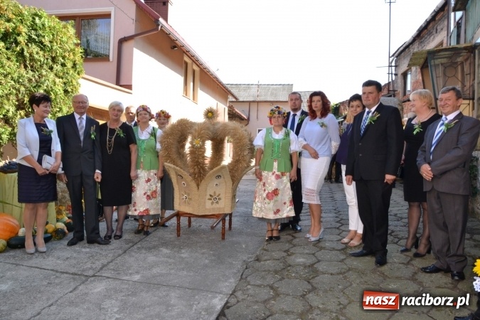 Zdjęcie w galerii na portalu naszraciborz.pl: Dożynki 2016. Parafia Tworków dziękuje dziś za plony wiadomości z regionu