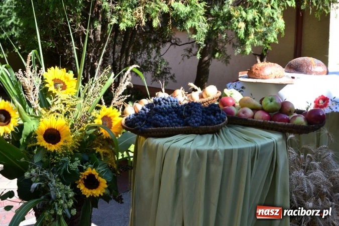 Zdjęcie w galerii na portalu naszraciborz.pl: Dożynki 2016. Parafia Tworków dziękuje dziś za plony wiadomości z regionu