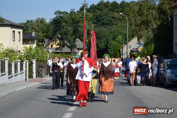 Zdjęcie w galerii na portalu naszraciborz.pl: Dożynki 2016. Parafia Tworków dziękuje dziś za plony wiadomości z regionu