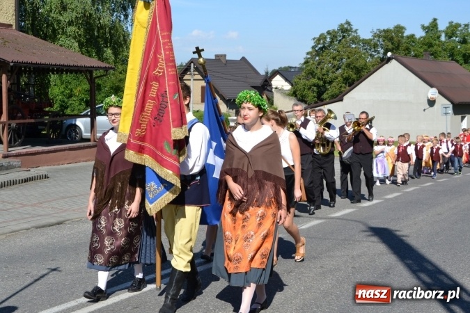 Zdjęcie w galerii na portalu naszraciborz.pl: Dożynki 2016. Parafia Tworków dziękuje dziś za plony wiadomości z regionu