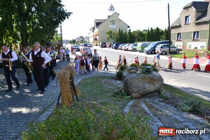 Zdjęcie w galerii na portalu naszraciborz.pl: Dożynki 2016. Parafia Tworków dziękuje dziś za plony wiadomości z regionu