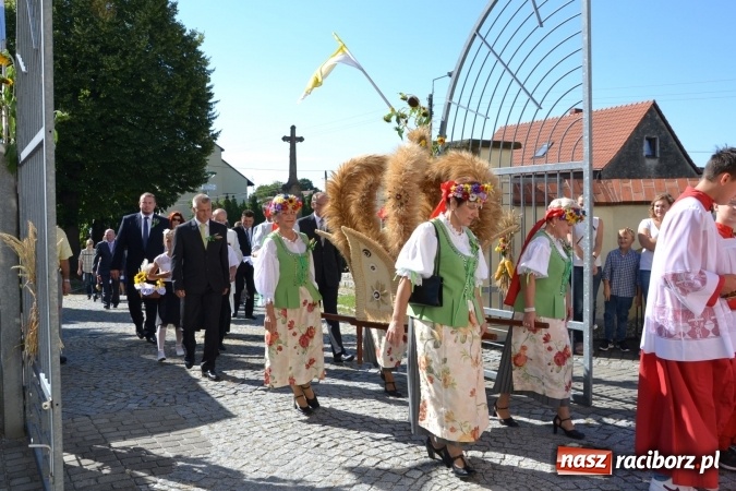 Zdjęcie w galerii na portalu naszraciborz.pl: Dożynki 2016. Parafia Tworków dziękuje dziś za plony wiadomości z regionu