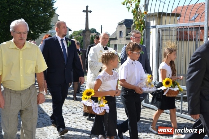 Zdjęcie w galerii na portalu naszraciborz.pl: Dożynki 2016. Parafia Tworków dziękuje dziś za plony wiadomości z regionu