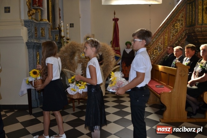 Zdjęcie w galerii na portalu naszraciborz.pl: Dożynki 2016. Parafia Tworków dziękuje dziś za plony wiadomości z regionu