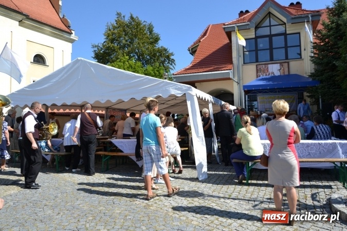 Zdjęcie w galerii na portalu naszraciborz.pl: Dożynki 2016. Parafia Tworków dziękuje dziś za plony wiadomości z regionu