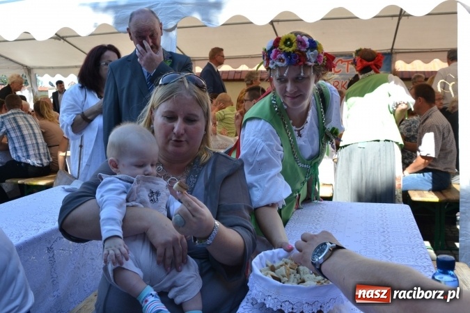 Zdjęcie w galerii na portalu naszraciborz.pl: Dożynki 2016. Parafia Tworków dziękuje dziś za plony wiadomości z regionu