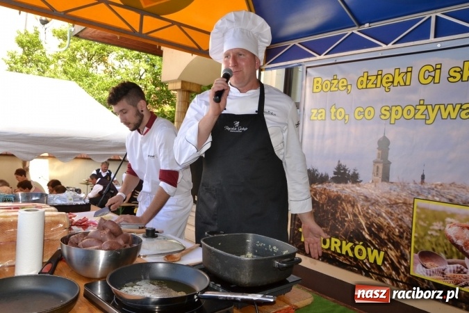Zdjęcie w galerii na portalu naszraciborz.pl: Dożynki 2016. Parafia Tworków dziękuje dziś za plony wiadomości z regionu