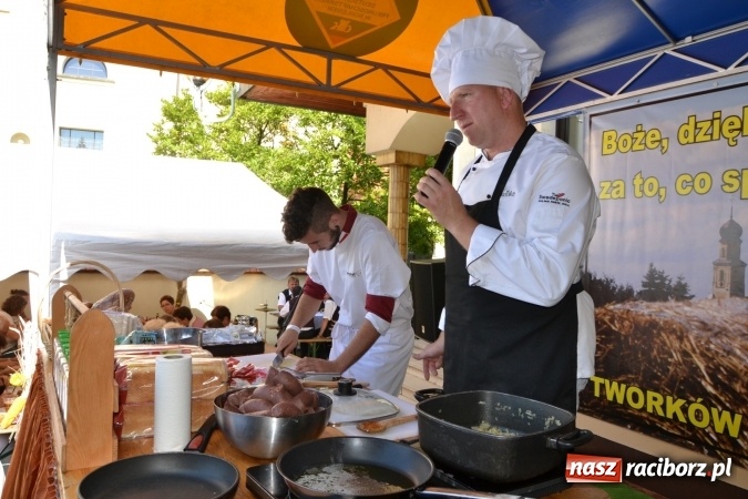 Zdjęcie w galerii na portalu naszraciborz.pl: Dożynki 2016. Parafia Tworków dziękuje dziś za plony wiadomości z regionu