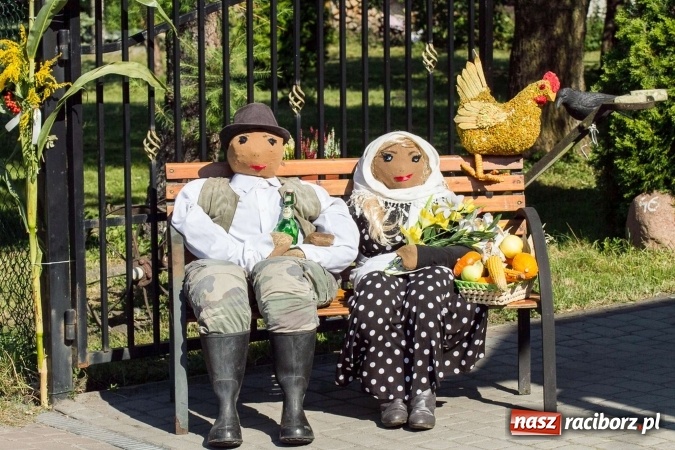 Zdjęcie w galerii na portalu naszraciborz.pl: Dożynki 2016. W Rudzie Kozielskiej jak na karnawale w Rio de Janeiro wiadomości z regionu