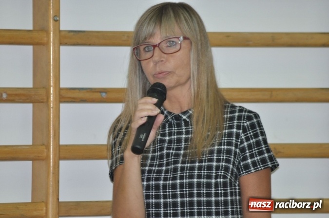 Zdjęcie w galerii na portalu naszraciborz.pl: Najmniejsza szkoła z najmniejszą klasą rozpoczęła rok szkolny wiadomości z regionu