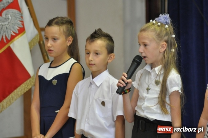 Zdjęcie w galerii na portalu naszraciborz.pl: Najmniejsza szkoła z najmniejszą klasą rozpoczęła rok szkolny wiadomości z regionu