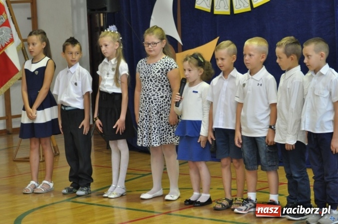 Zdjęcie w galerii na portalu naszraciborz.pl: Najmniejsza szkoła z najmniejszą klasą rozpoczęła rok szkolny wiadomości z regionu