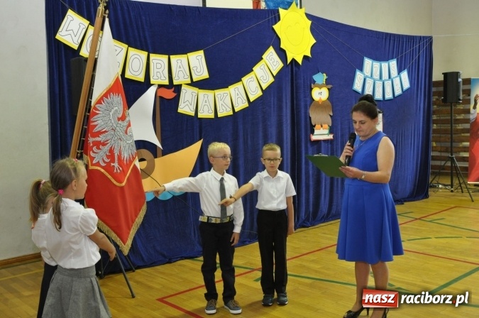 Zdjęcie w galerii na portalu naszraciborz.pl: Najmniejsza szkoła z najmniejszą klasą rozpoczęła rok szkolny wiadomości z regionu