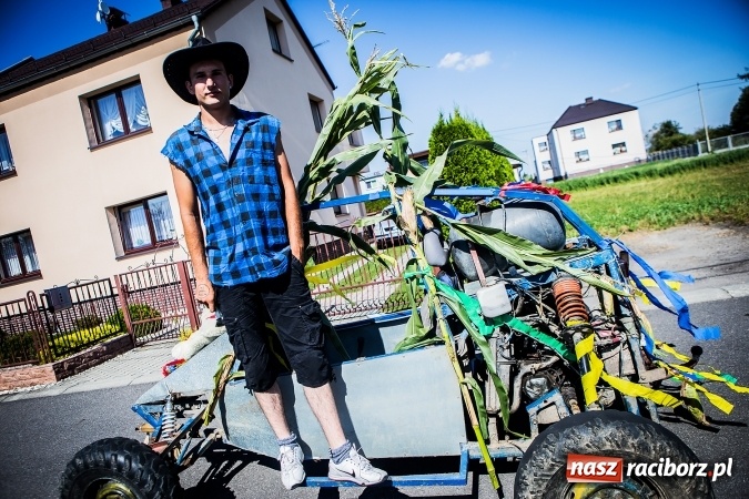 Zdjęcie w galerii na portalu naszraciborz.pl: Dożynki 2016. W Bojanowie świętuje cała gmina Krzanowice. Kolorowo i pomysłowo wiadomości z regionu