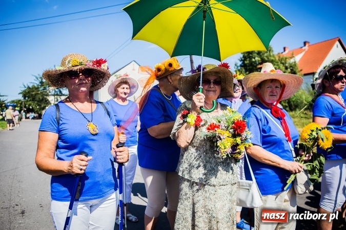 Zdjęcie w galerii na portalu naszraciborz.pl: Dożynki 2016. W Bojanowie świętuje cała gmina Krzanowice. Kolorowo i pomysłowo wiadomości z regionu
