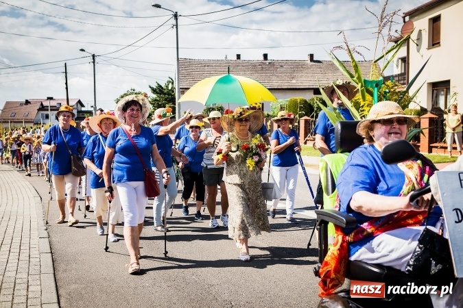 Zdjęcie w galerii na portalu naszraciborz.pl: Dożynki 2016. W Bojanowie świętuje cała gmina Krzanowice. Kolorowo i pomysłowo wiadomości z regionu