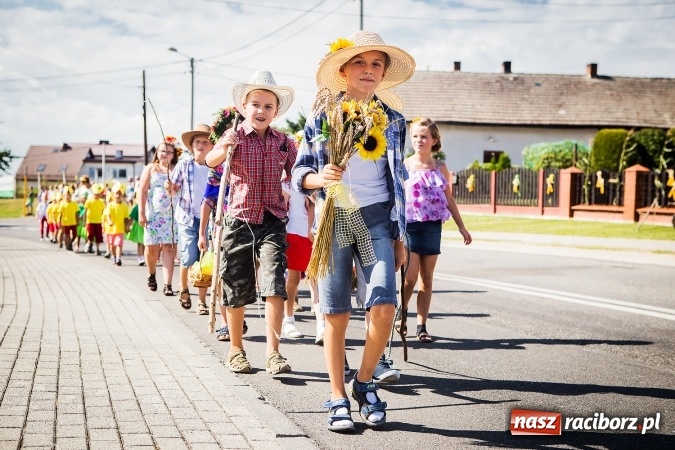 Zdjęcie w galerii na portalu naszraciborz.pl: Dożynki 2016. W Bojanowie świętuje cała gmina Krzanowice. Kolorowo i pomysłowo wiadomości z regionu