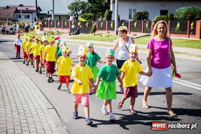 Zdjęcie w galerii na portalu naszraciborz.pl: Dożynki 2016. W Bojanowie świętuje cała gmina Krzanowice. Kolorowo i pomysłowo wiadomości z regionu