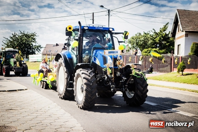 Zdjęcie w galerii na portalu naszraciborz.pl: Dożynki 2016. W Bojanowie świętuje cała gmina Krzanowice. Kolorowo i pomysłowo wiadomości z regionu