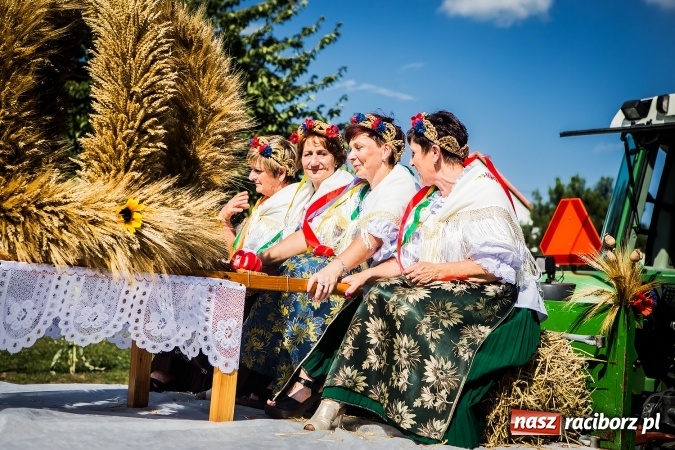 Zdjęcie w galerii na portalu naszraciborz.pl: Dożynki 2016. W Bojanowie świętuje cała gmina Krzanowice. Kolorowo i pomysłowo wiadomości z regionu