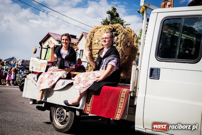 Zdjęcie w galerii na portalu naszraciborz.pl: Dożynki 2016. W Bojanowie świętuje cała gmina Krzanowice. Kolorowo i pomysłowo wiadomości z regionu