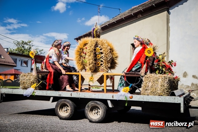Zdjęcie w galerii na portalu naszraciborz.pl: Dożynki 2016. W Bojanowie świętuje cała gmina Krzanowice. Kolorowo i pomysłowo wiadomości z regionu