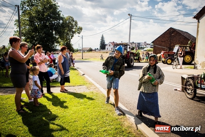 Zdjęcie w galerii na portalu naszraciborz.pl: Dożynki 2016. W Bojanowie świętuje cała gmina Krzanowice. Kolorowo i pomysłowo wiadomości z regionu