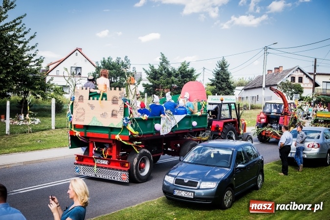 Zdjęcie w galerii na portalu naszraciborz.pl: Dożynki 2016. W Bojanowie świętuje cała gmina Krzanowice. Kolorowo i pomysłowo wiadomości z regionu