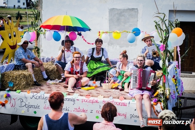 Zdjęcie w galerii na portalu naszraciborz.pl: Dożynki 2016. W Bojanowie świętuje cała gmina Krzanowice. Kolorowo i pomysłowo wiadomości z regionu