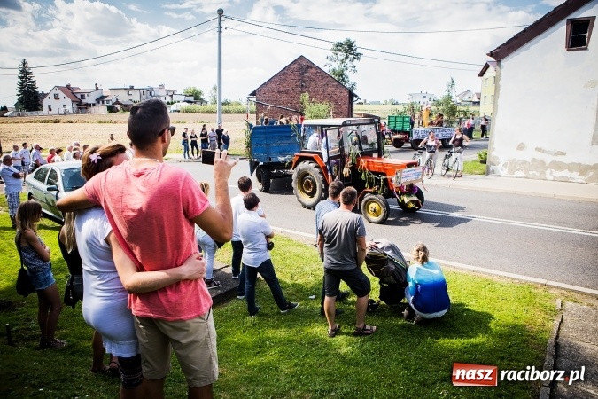 Zdjęcie w galerii na portalu naszraciborz.pl: Dożynki 2016. W Bojanowie świętuje cała gmina Krzanowice. Kolorowo i pomysłowo wiadomości z regionu