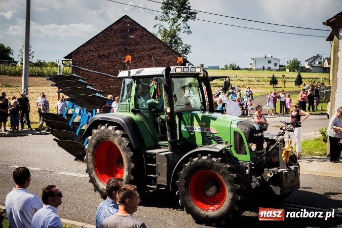 Zdjęcie w galerii na portalu naszraciborz.pl: Dożynki 2016. W Bojanowie świętuje cała gmina Krzanowice. Kolorowo i pomysłowo wiadomości z regionu