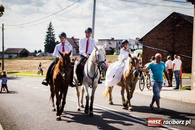 Zdjęcie w galerii na portalu naszraciborz.pl: Dożynki 2016. W Bojanowie świętuje cała gmina Krzanowice. Kolorowo i pomysłowo wiadomości z regionu