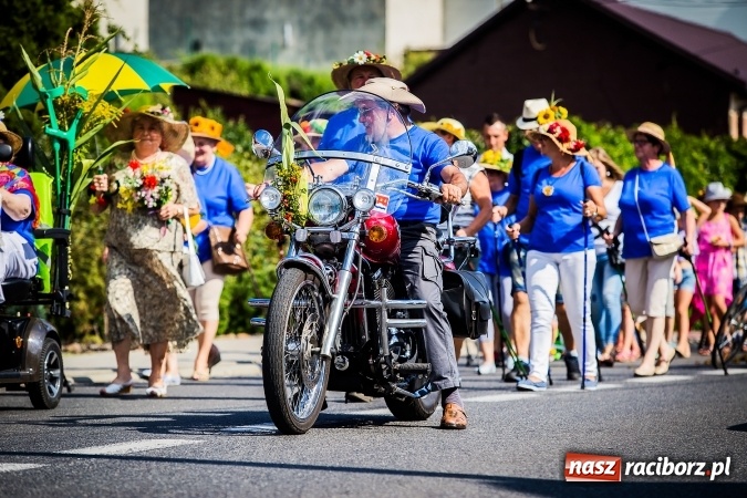 Zdjęcie w galerii na portalu naszraciborz.pl: Dożynki 2016. W Bojanowie świętuje cała gmina Krzanowice. Kolorowo i pomysłowo wiadomości z regionu