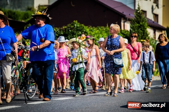 Zdjęcie w galerii na portalu naszraciborz.pl: Dożynki 2016. W Bojanowie świętuje cała gmina Krzanowice. Kolorowo i pomysłowo wiadomości z regionu